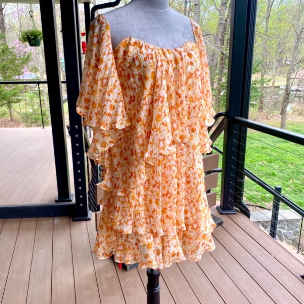 RARE — Caroline Constas Gold Cleopatra Mini Dress. NWT ! Size S …. STUNNING 🤩